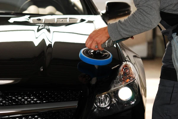 Detailing auto Fougères